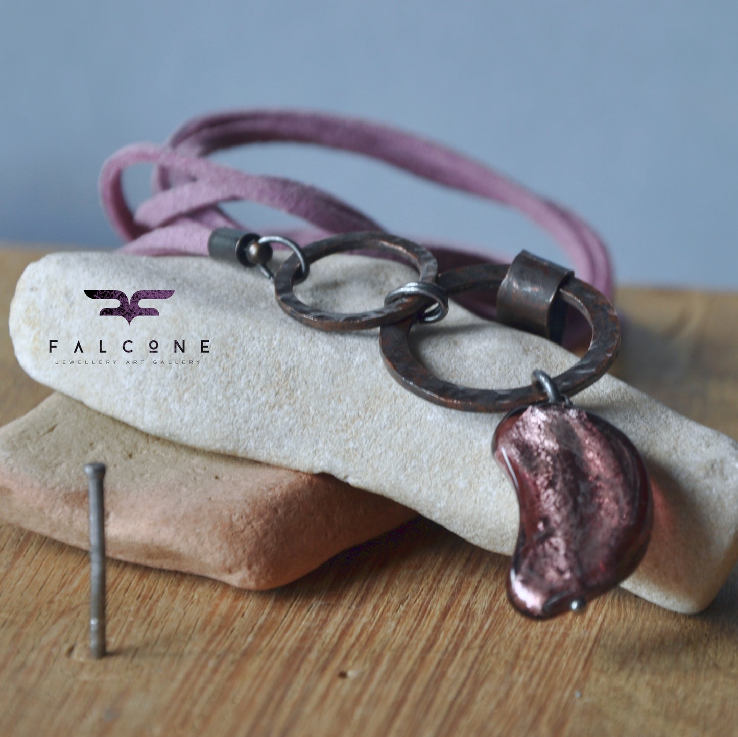 Collar 'Purple Moon' de cristal veneciano, plata y cobre