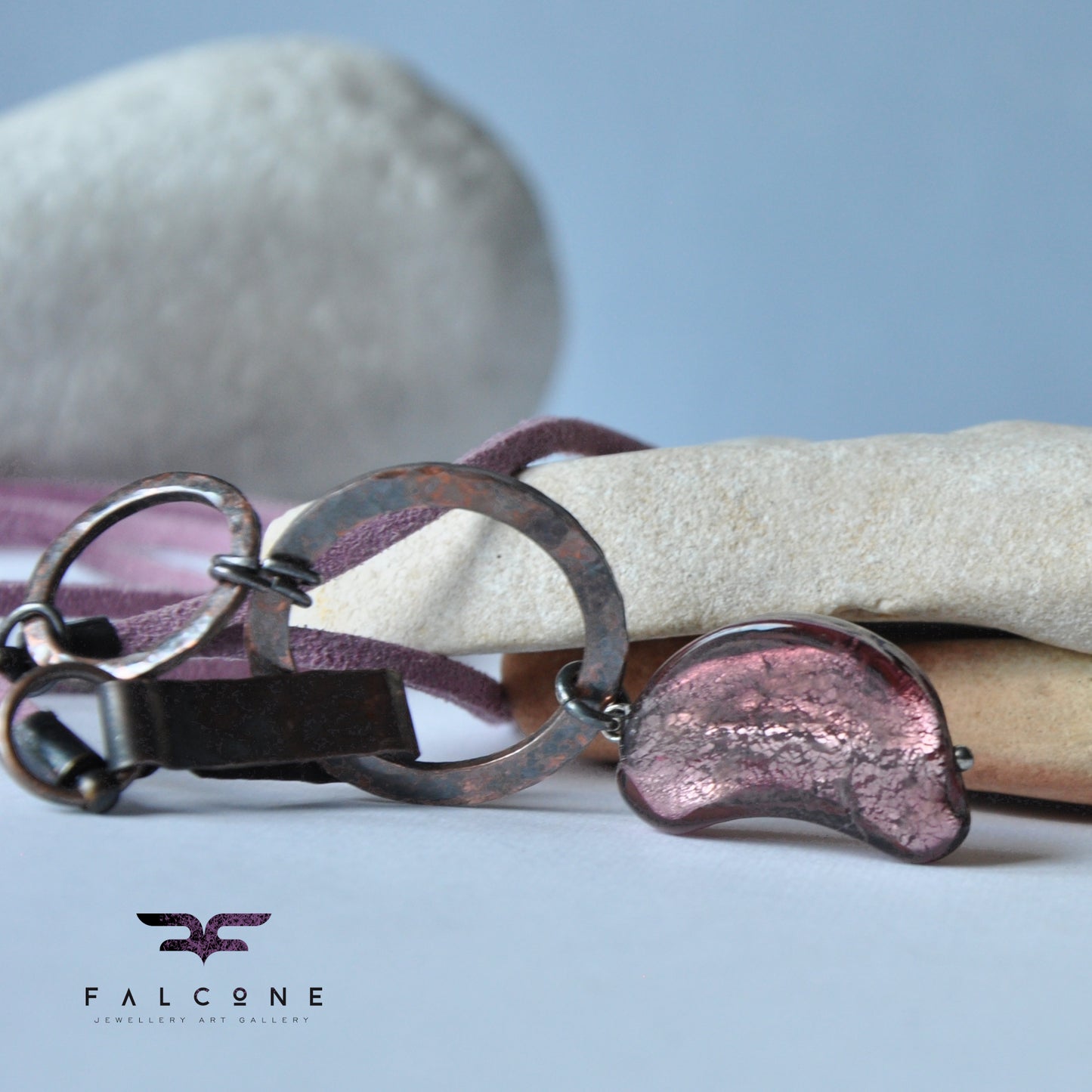 Collar 'Purple Moon' de cristal veneciano, plata y cobre