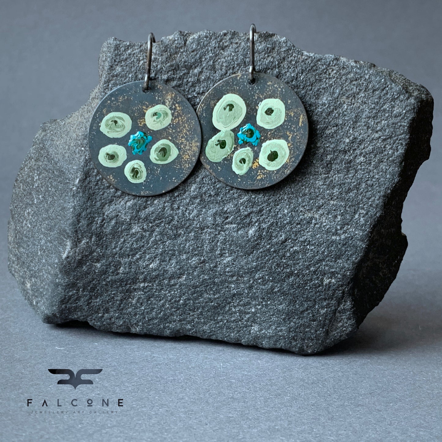 Hand-painted earrings in brass & silver 'Flowers in Green - Sophisticated Mint'