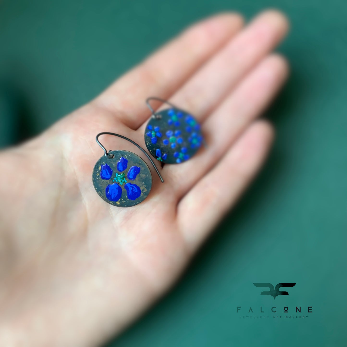 Hand-decorated earrings in brass & silver 'Flowers in Sapphire'