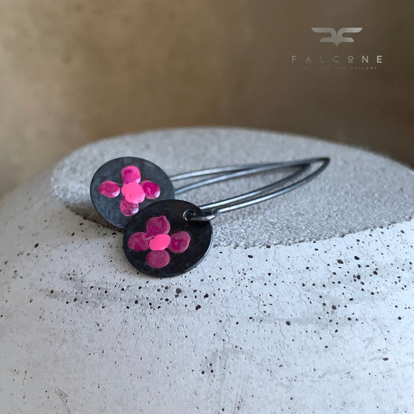 Pendientes de plata con esmalte 'Flores silvestres - Rubí y rosa'