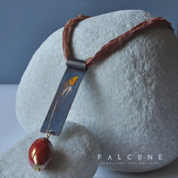 Silk necklace with engraved and enameled copper pendant and ceramic olive 'Flower Necklace'