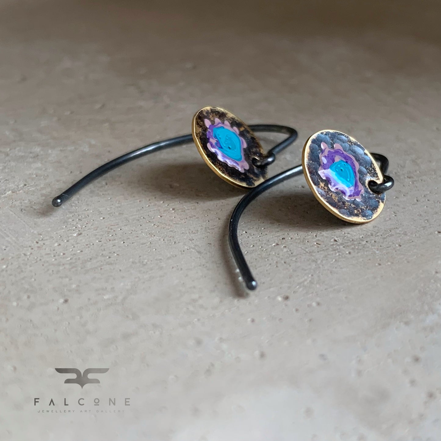 Pendientes de latón y plata de ley 'Flores silvestres - azul y malva'