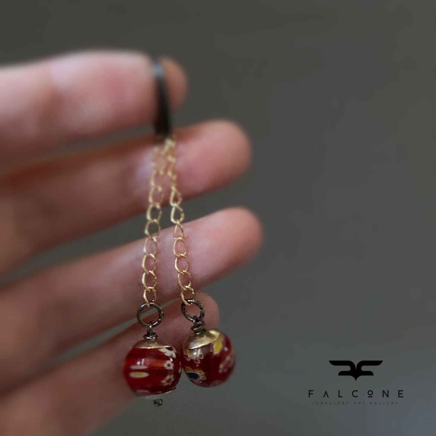 Pendientes de cristal, latón y plata de ley 'Millefiori rojo largo'