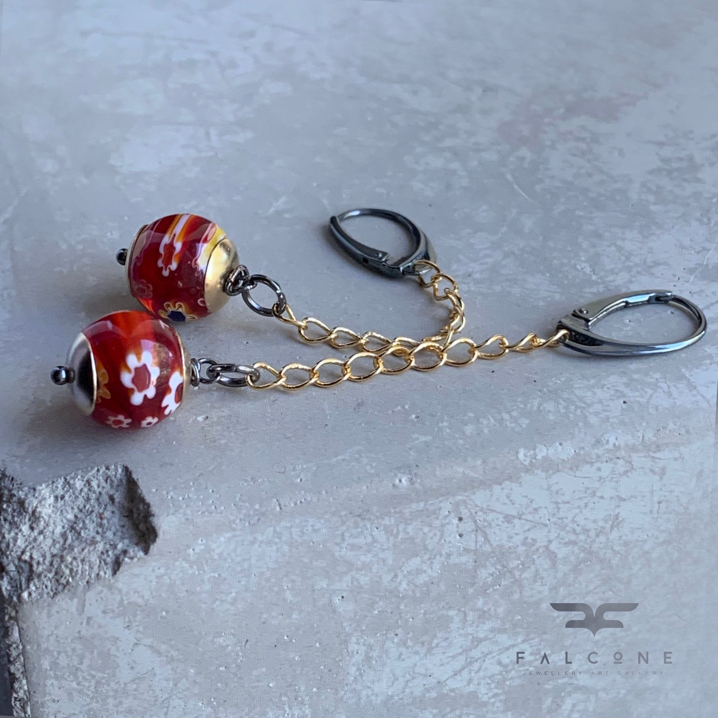 Pendientes de cristal, latón y plata de ley 'Millefiori rojo largo'