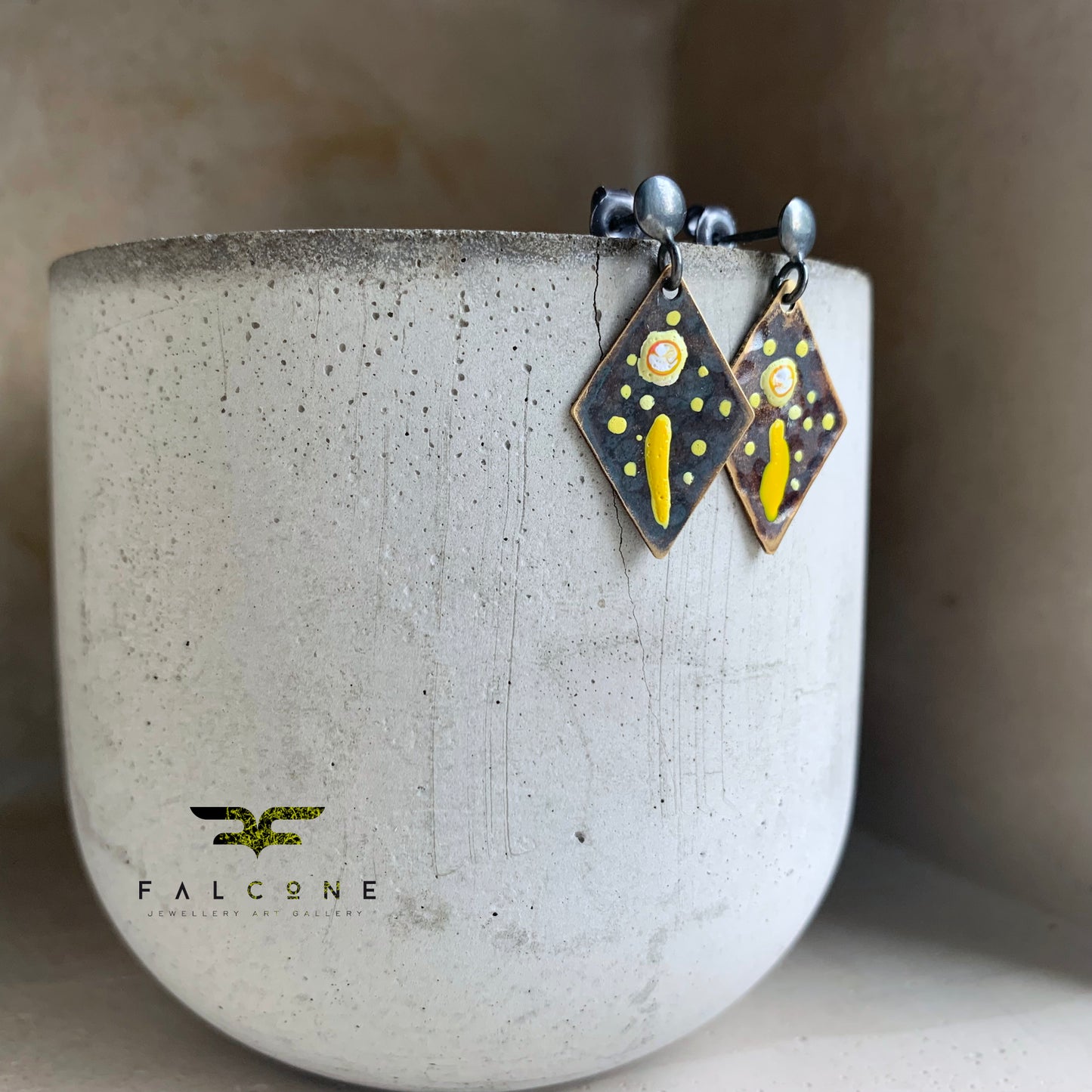 Hand-painted earrings in brass and silver 'Sea Snails'