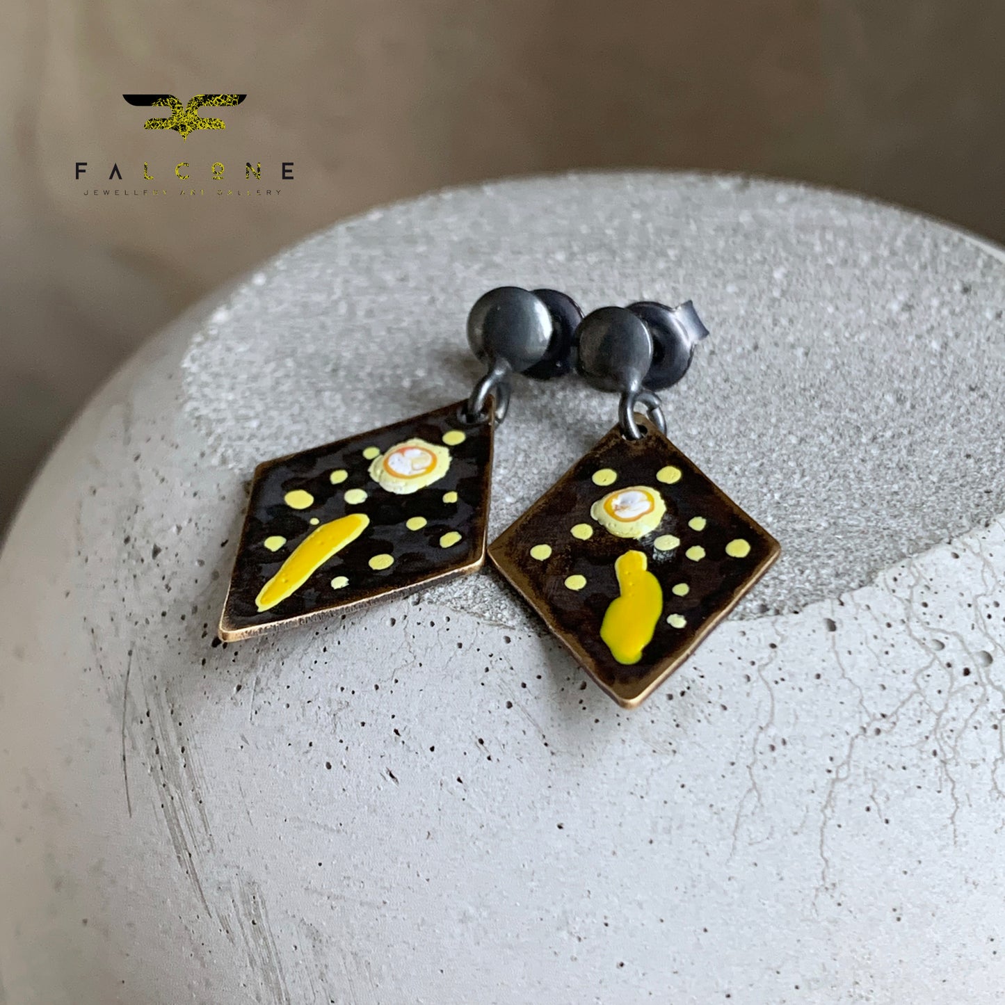 Hand-painted earrings in brass and silver 'Sea Snails'