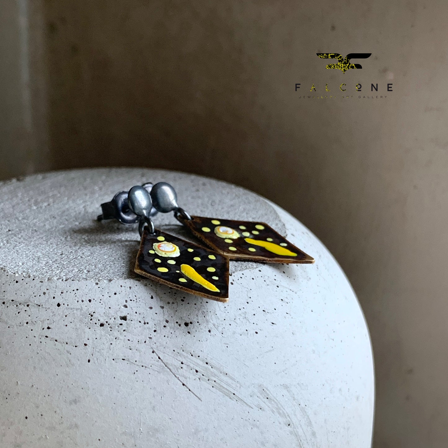 Hand-painted earrings in brass and silver 'Sea Snails'