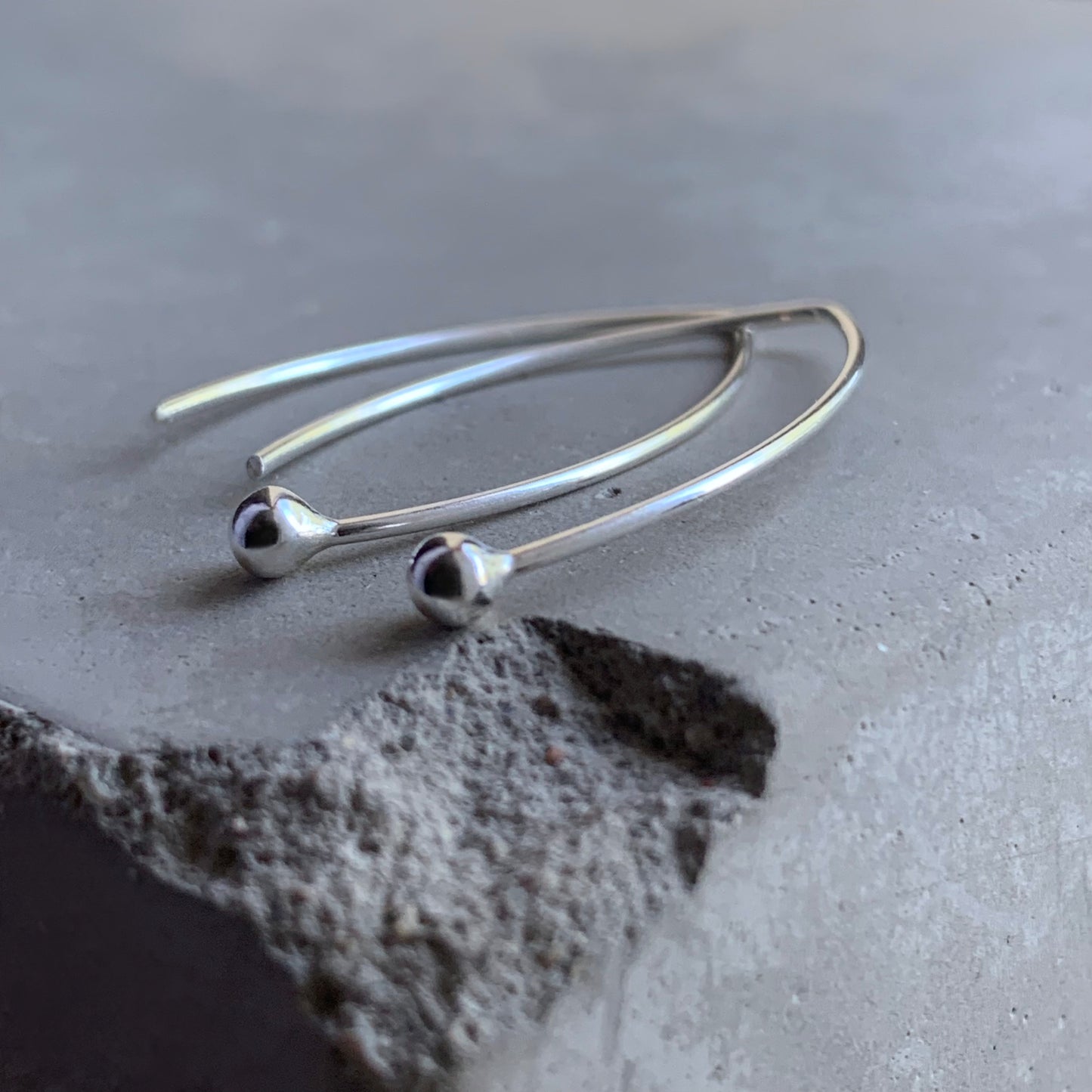 Minimalist Silver Earrings 'Silver Dew'