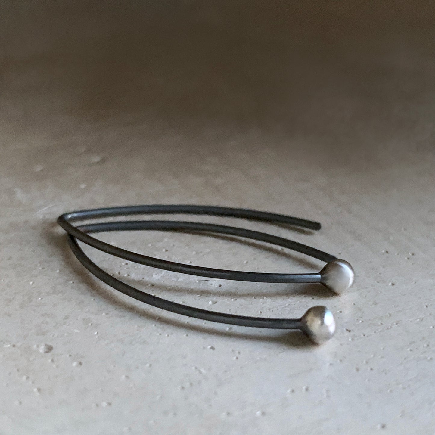 Minimalist Silver Earrings 'Silver Dew'