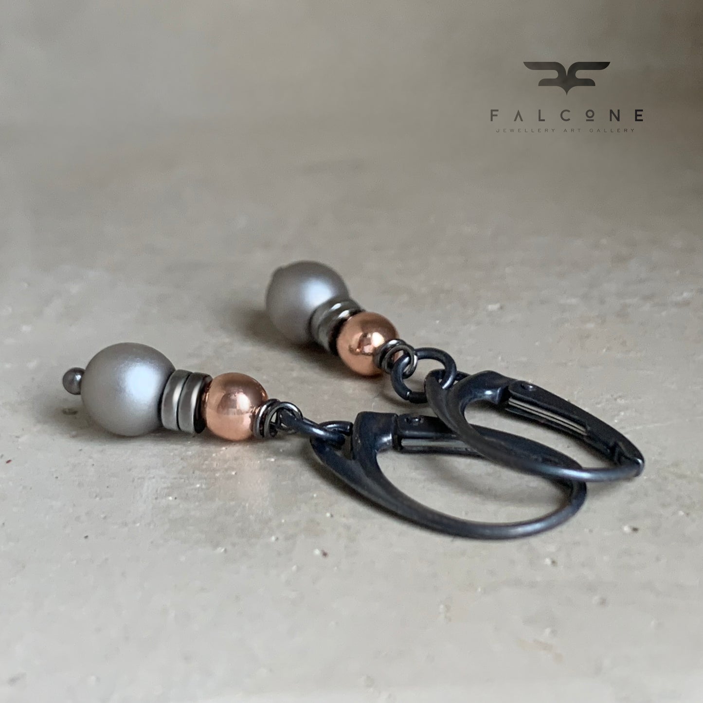 Pendientes de plata con perlas de cristal 'Silver Wolf'