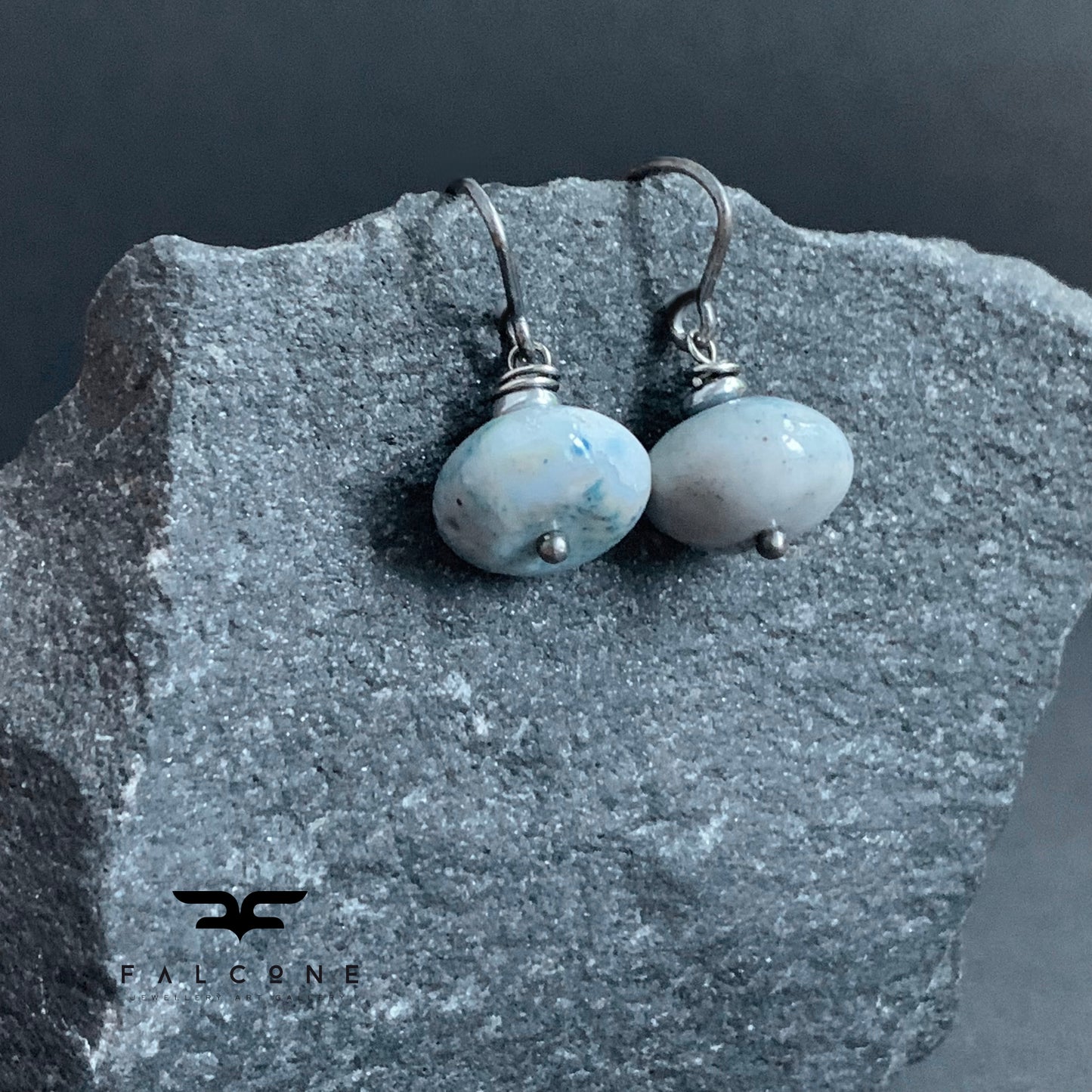 Pendientes con plata y piedras 'Larimar Gris'