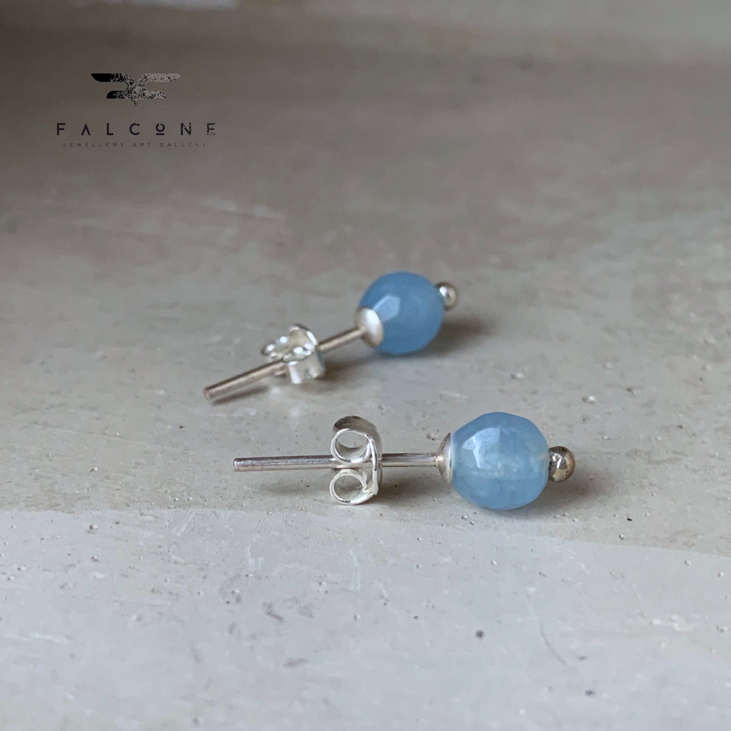 Silver stud earrings with jade beads 'Pastel Blue'