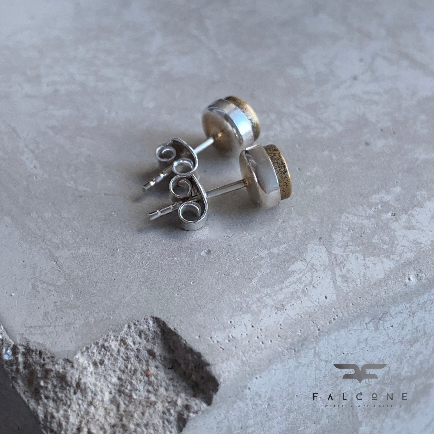 Stud Earrings 'Silver & Brass - Brown'