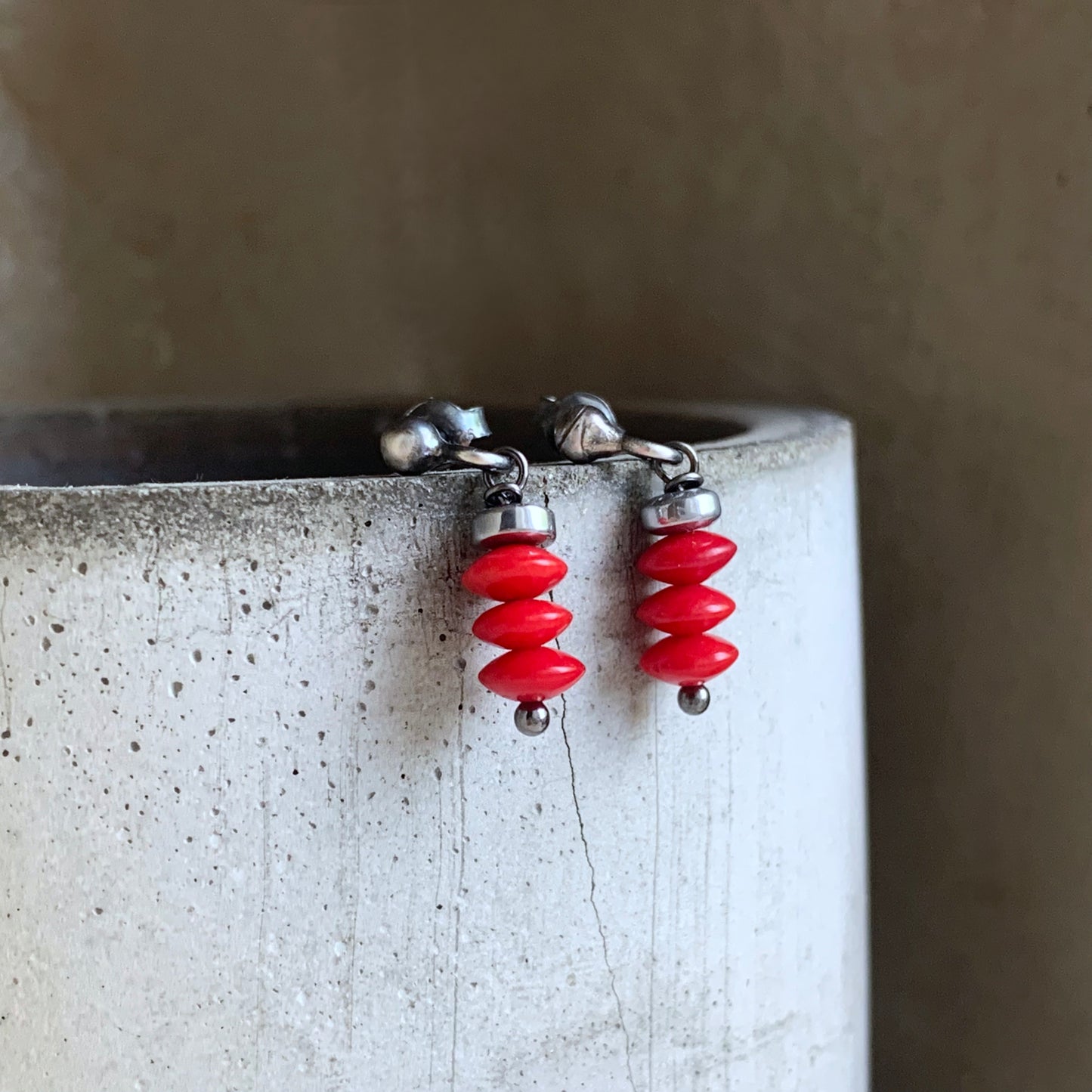 Silver stud earrings 'Autumn with Coral'