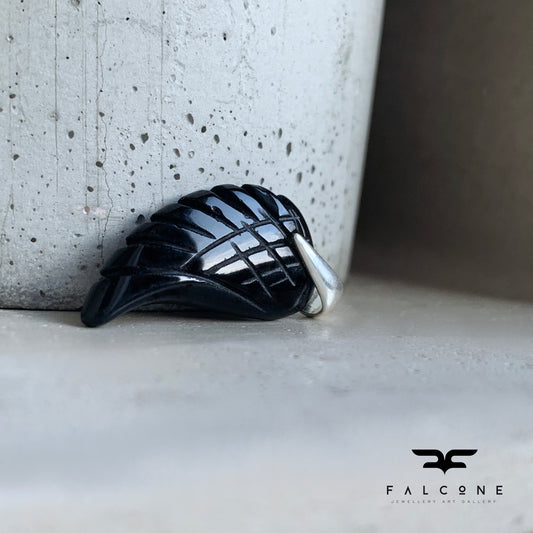 Onyx and Silver Pendant 'Onyx Wing'