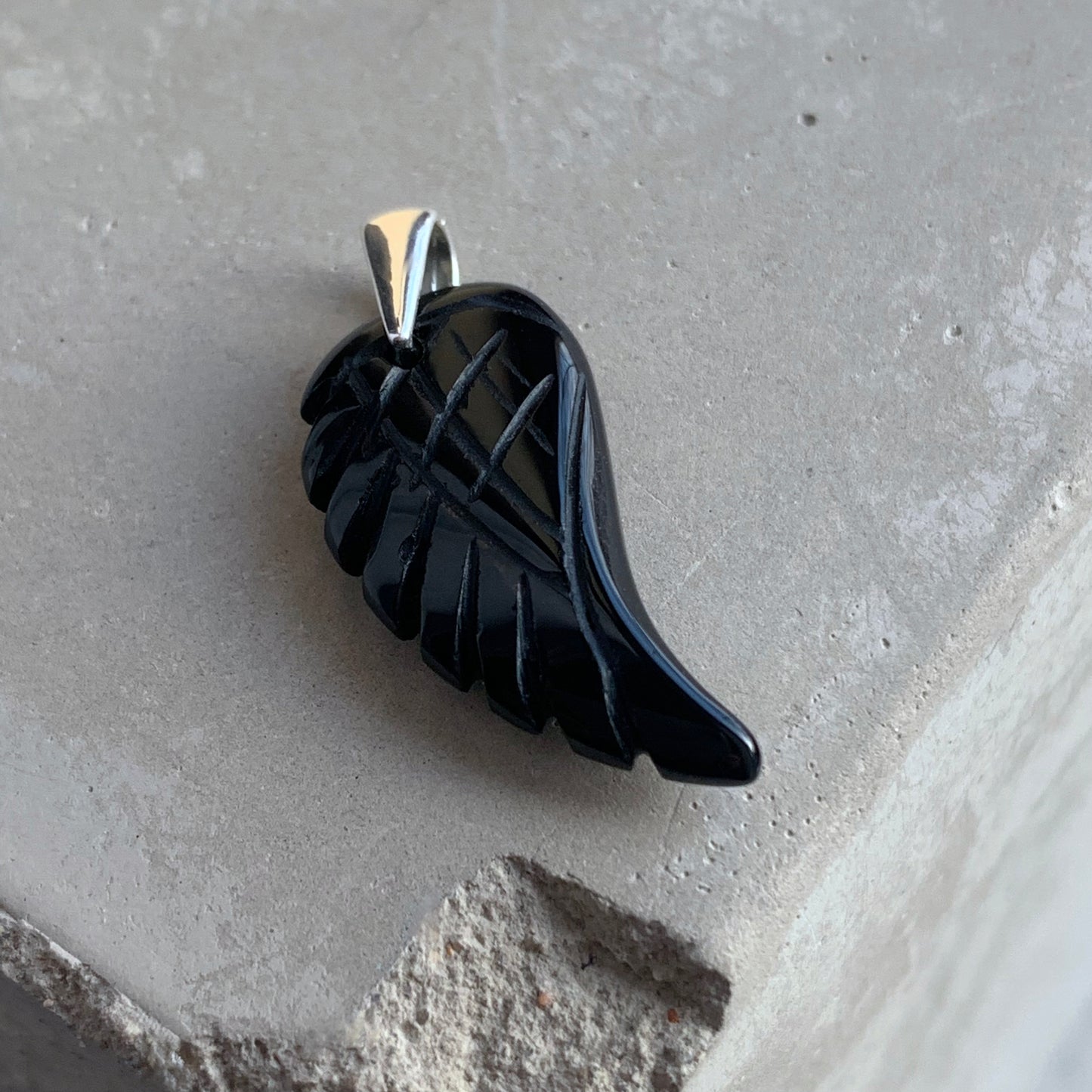 Onyx and Silver Pendant 'Onyx Wing'