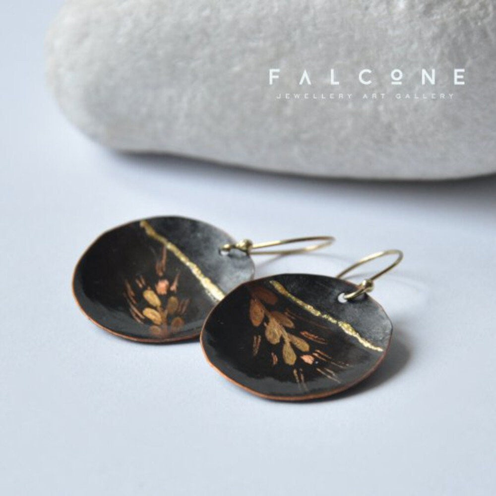 Large copper engraved earrings in anthracite color 'Spikelets'